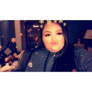 Meet your Posher, Jacey